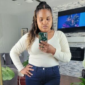 Meet your Posher, Trina